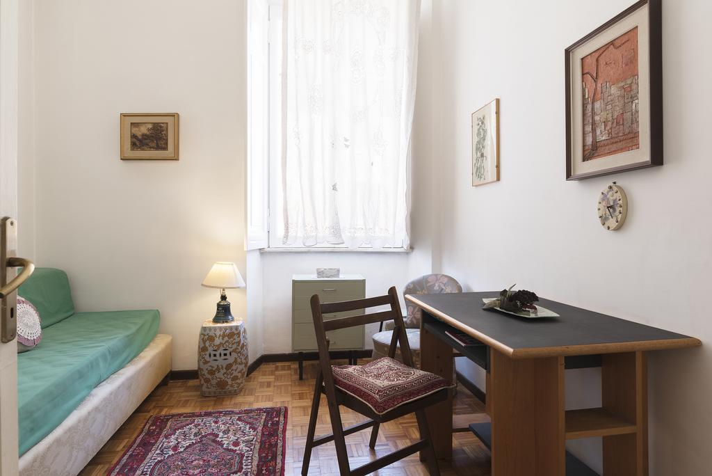 Flower'S Market Apartment - Charme Holidays Rom Eksteriør billede