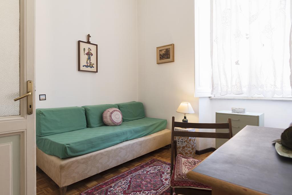 Flower'S Market Apartment - Charme Holidays Rom Eksteriør billede